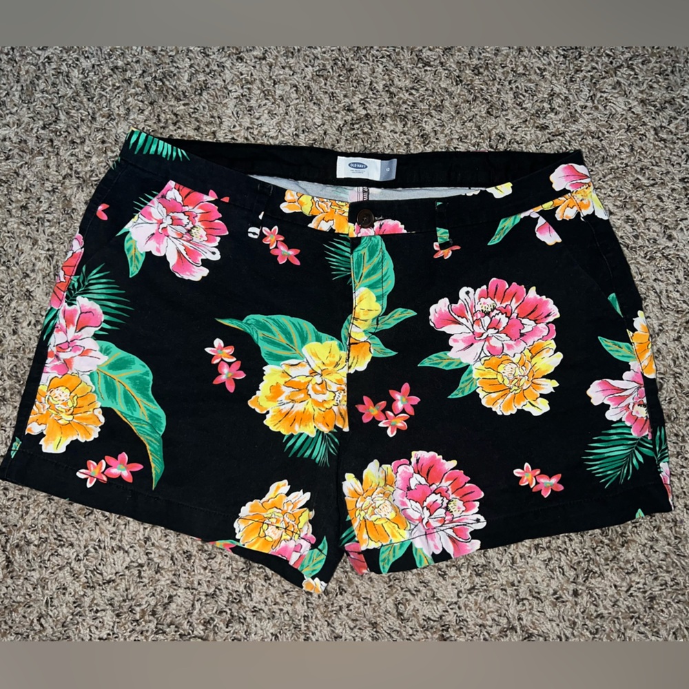 Old Navy Casual Floral Shorts 100% Cotton Size 12